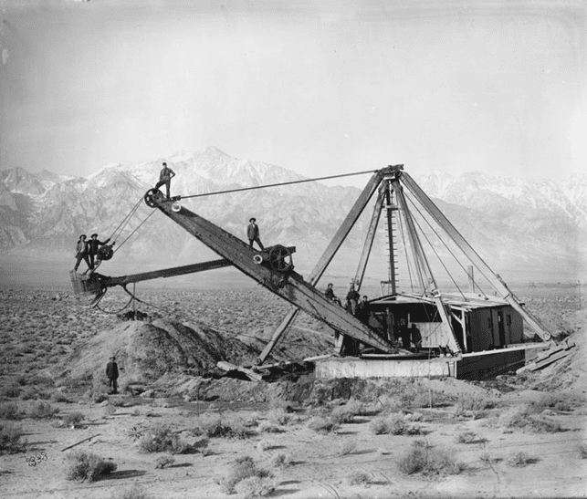 (ca. 1910)* - The electric dredge displaced millions of cubic feet of earth in construction of the LA Aqueduct.
