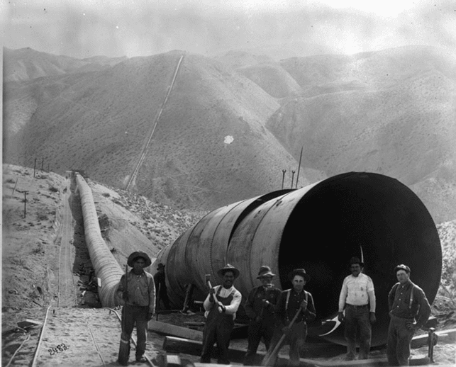 (1913)* - View showing the Jawbone Siphon from north end.
