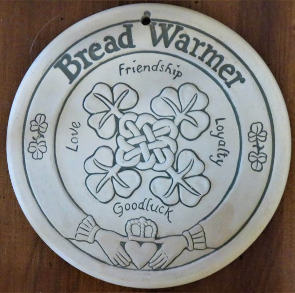 Four Leaf Clover Bread and Bun Warmer